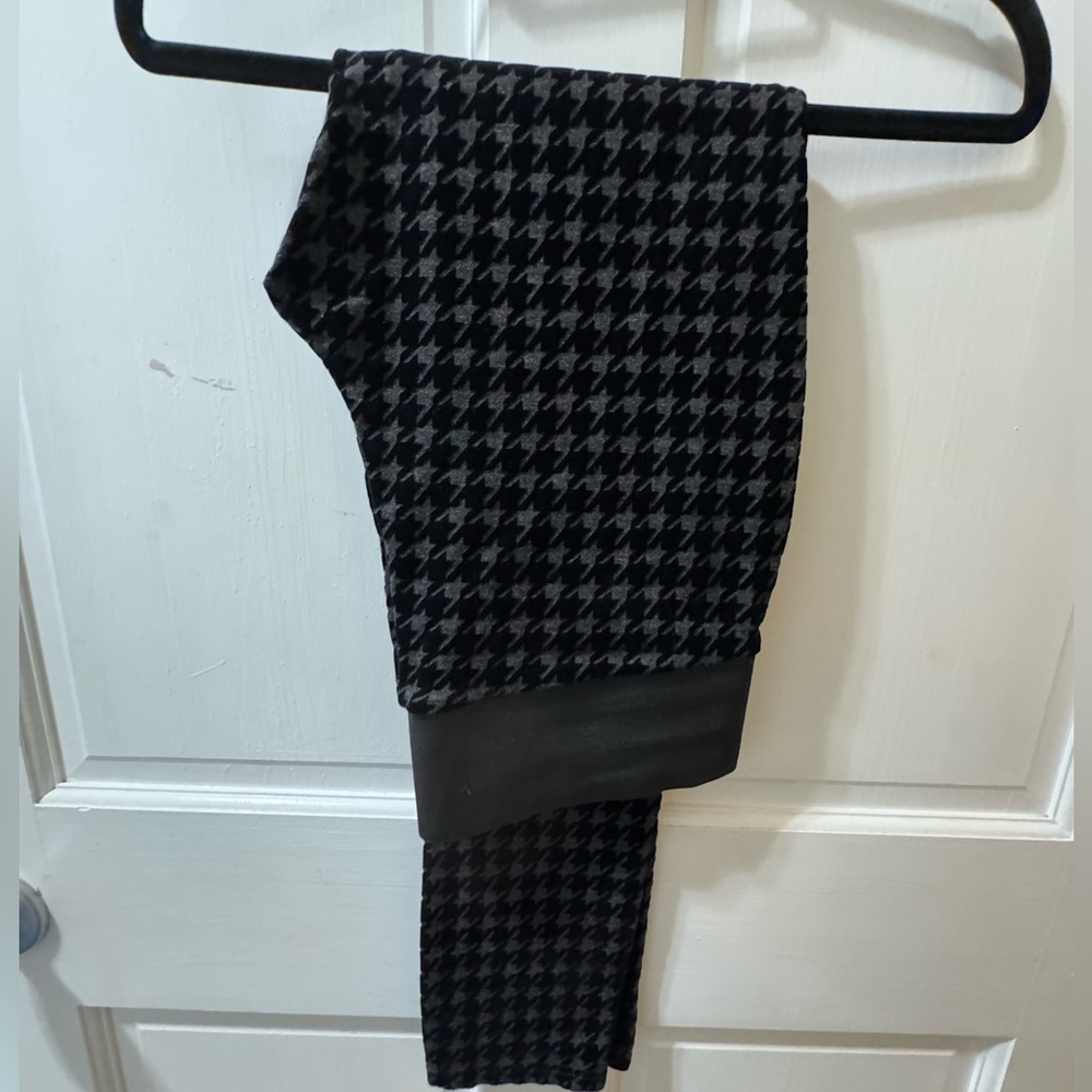 Boom Boom Jeans Gray and Black Patterned Pants